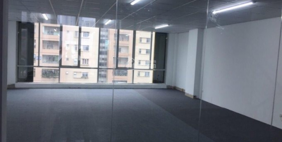Chính chủ cho thuê văn phòng tiêu chuẩn DT 30m2, 50m giá rẻ tại quận Ba Đình