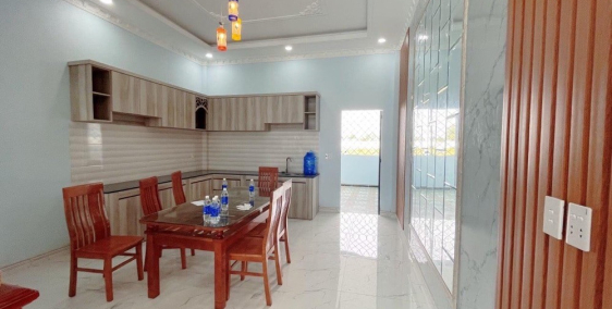 Em Cần Bán Khu Nhà Phố Cao Cấp Gần Chợ Bình Chánh