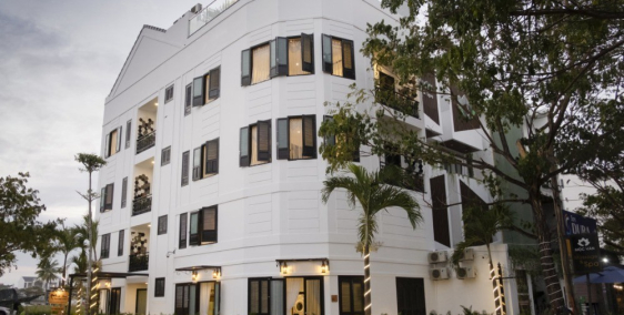 Bán khách sạn 2 mt, thuộc khu đất mới giáp đường Lý Thường Kiệt, đáng đầu tư.