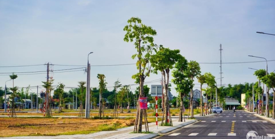 Bán gấp lô đất đối diện bệnh viện Vĩnh Đức, trục chính quốc lộ