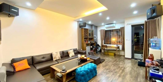 Mặt phố Trường Chinh sầm uất gần phố Tây Sơn, MT 6m, 110m2 chỉ 25.9 tỷ.