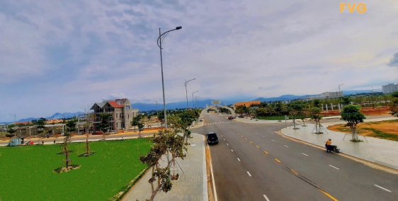 Còn 1 cặp CL25 sát vịnh, gần đường chính DT617 ra bến du thuyền. Giá tốt