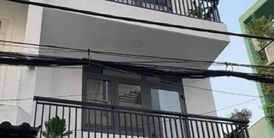 60 triệu/m2 nhà 3 tầng đúc 4,5x25 đường xe hơi Nguyễn Văn Quá, q12.