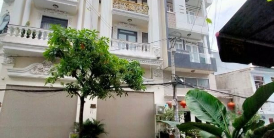 NHÀ MỚI HẺM Ô TÔ PHẠM VĂN CHIÊU, DT 75M2 5 TẦNG 8.8 TỶ (thương lượng)