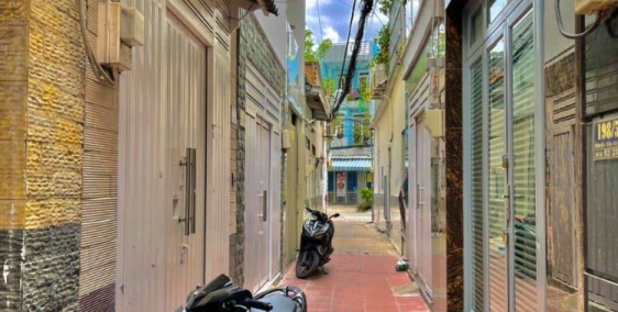 Bán nhà nhỏ xinh, đẹp lung linh Đường số 4 (Phạm Văn Chiêu) P16 GV giá 3.9 tỷ.