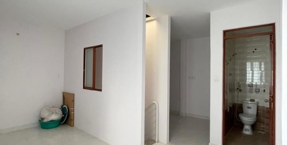 Bán đất tặng nhà 33m2 cách HXH 3 căn 4pn đường Nguyễn Kiệm P3 Gò Vấp chỉ 3ty5