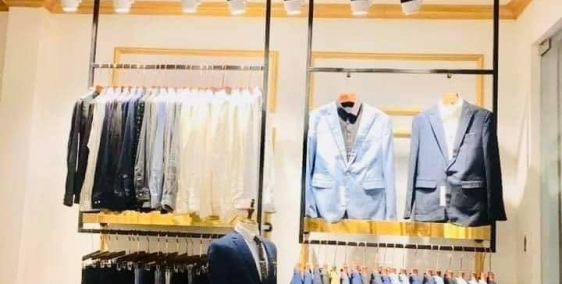 Hoàng Ngân ở luôn đón tết, 5T, 36m2, MT 3.5m, gần ô tô đỗ, hơn 3 tỷ.