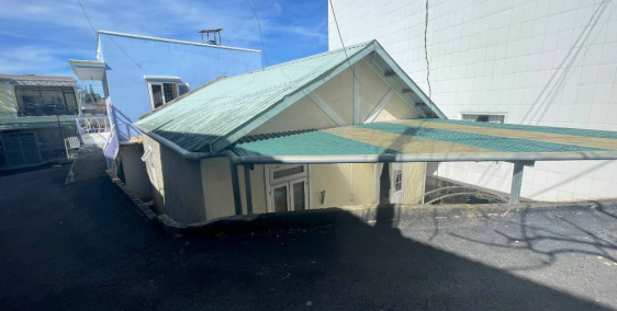 Nhà Nguyễn Đình Chiểu cần bán gấp