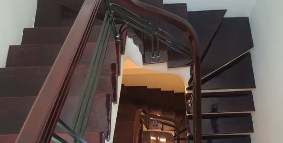 Cần bán nhà riêng 44mx5Tx6.7 tỷ,Phố Đặng Tiến Đông,Tây Sơn,Đống Đa.