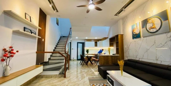 Bán nhà 2 tầng mới xây full nội thất kiệt đúng chuẩn 3m tại đường Trưng Nữ Vương