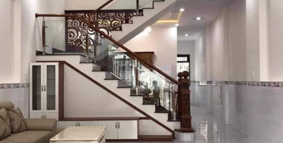 Ông bà em cần bán căn nhà CHỢ BÌNH CHÁNH giá 1tỷ3 để về quê sống với con cái