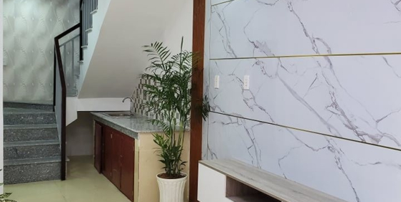 BÁN NHÀ 750tr CÒN THƯƠNG LƯỢNG CÁCH CHỢ HƯNG LONG 200M