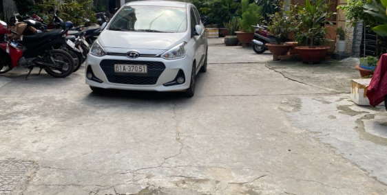 Bán nhà hẻm xe hơi đường 3/2, P.14, Q.10, 4X20m, 2 lầu mới