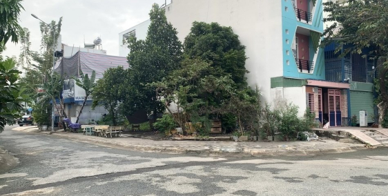 Nhà Nát Góc 2 Mặt Tiền Khu Tái Định Cư Phú Mỹ, p.Phú Mỹ, Quận 7