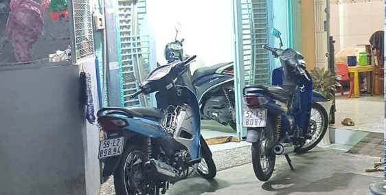 Bán nhà: Đường Hưng Phú Phường 9, DT: 3x11.5, Giá: 3 tỷ 600