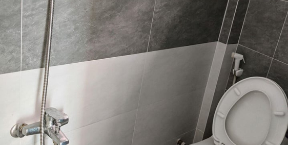 BÁN NHÀ HIỂM XE HƠI Nguyễn Quý Anh