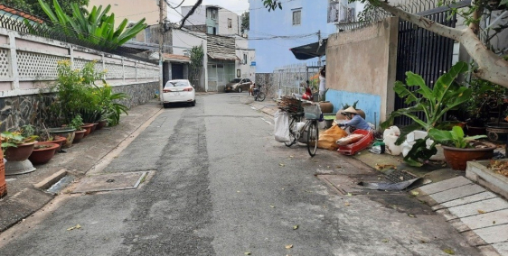 Chính chủ bán nhà VIP khu cao tầng 63m2, Chợ Vải Phú Thọ Hòa, 5,9 tỷ TL nhẹ