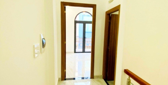 Bán nhà Tân Phú, Hẻm ô tô, 42m2, 3PN, 4.7 tỷ Thương lượng