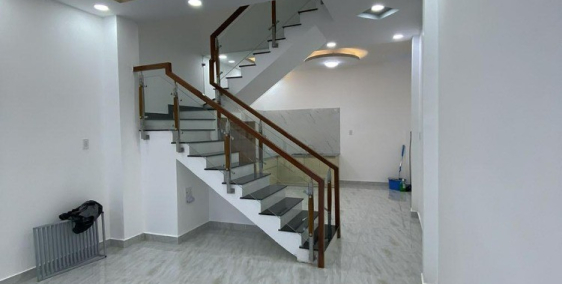 Bán nhà Tân Phú gần Aeon – NHÀ MỚI NỞ HẬU – Giá TL