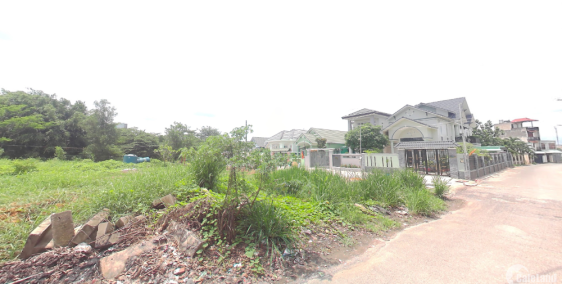 Chủ ngộp ngân hàng bán rê lô Đất 65m2 Gần căn Hộ Bcons Green View.