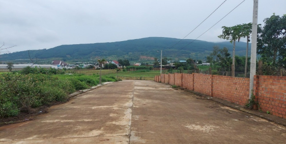 Đất sẵn thổ cư, gần khu dân cư tại Hiệp Thanh giá 1.35 tỷ