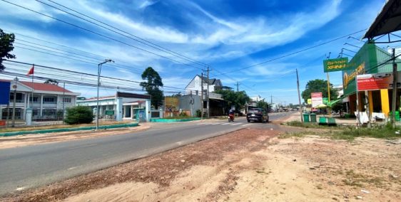 Đất mặt tiền đường DH16, sát KCN Bến Củi 1596ha, Full Thổ cư chỉ 570triệu