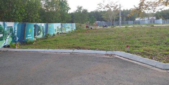 Lô đất sổ đỏ nở hậu 11m, xây dựng tự do