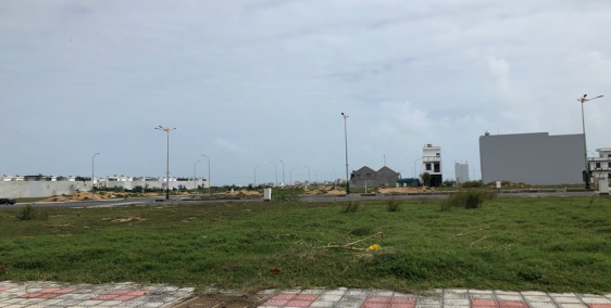 Cơ hội cho nhà đầu tư chỉ 1TỶ5 sở hữu lô LK sân bay 100m2 view công viên Tuy Hoà