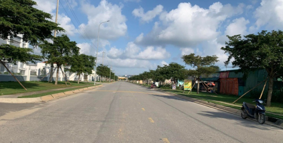 Lô đất xây trọ 2 mặt diện hẻm xe tải thông, ngay sát khu công nghiệp VSIP