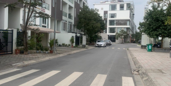 Bán nhà Waterfront City, đối diện vườn hoa