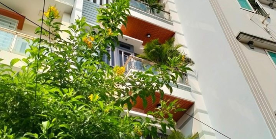 Bán nhà NGANG khủng Phan Văn Trị B.Thạnh 61m2 chỉ 5.9 tỷ, gần chợ Cây Thị.