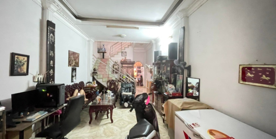 (Tân Bình)Bán gấp nhà mặt tiền, vị trí đẹp, Phạm Văn Bạch, 98m2, 3tầng, 15tỷ.