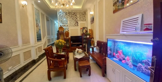 Vị trí ĐẸP, HIẾM nhà bán Lạc Long Quân 97m mt7m kinh doanh đa dạng giá hơn 16tỷ