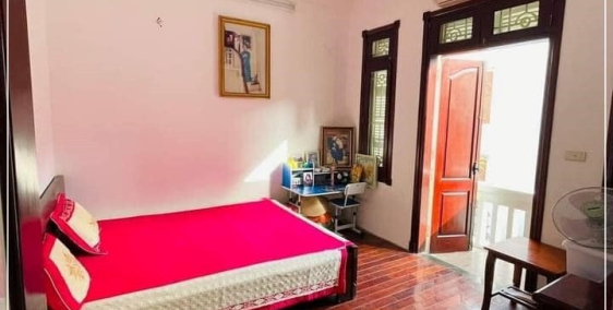 Bán nhà Hoàng Mai full nội thất, 49m2, 5 tầng, chỉ 5.55 tỷ.