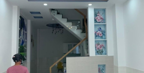 Lâu đài tình ái 35m2 ngay quận 1, cho thuê 32tr/tháng, chủ giảm 1 tỷ còn 6 tỷ