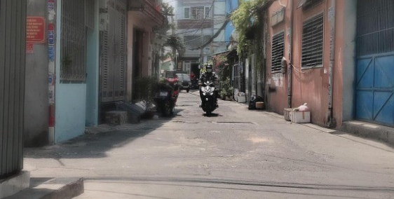Bán nhà hẻm 192 Phú Thọ Hòa Quận Tân Phú, 3 Lầu, Mới Đẹp Vào Ở Ngay