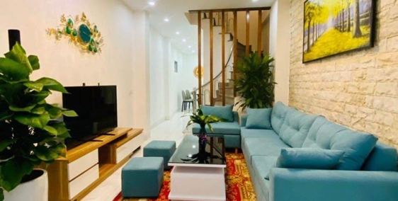 NHÀ OTO TẢI QUA  45M2  NHÀ 3 TẦNG  CHỈ  4.5 tỷ  - KINH DOANH - NGÕ THÔNG