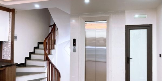 Bán nhà 8 tầng phố Tô Vĩnh Diện, Lô góc, thang máy nhập, nhà đẹp 45m2, MT 4m