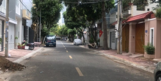 Bán  nhà 1T2L đường nội bộ khu Song Ngữ 82m2 giá chỉ 8 tỷ TL