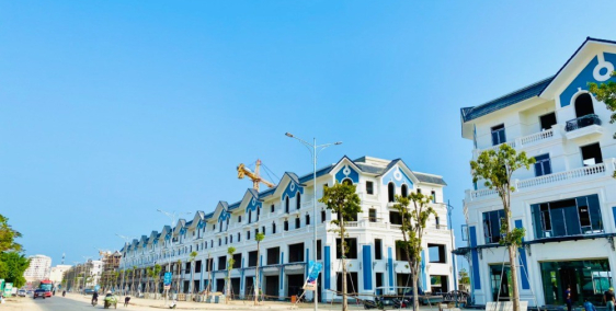 Bán căn góc Shophouse 3,5 tầng, S154m2, đã có sổ đỏ giá 8.8 tỷ