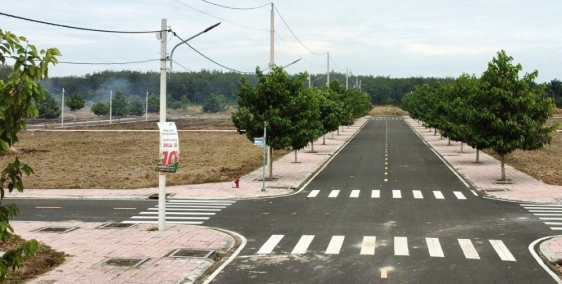 Đất nền trung tâm thành phố Đồng Xoài giá siêu rẻ - Sổ hồng có sẵn Full thổ cư