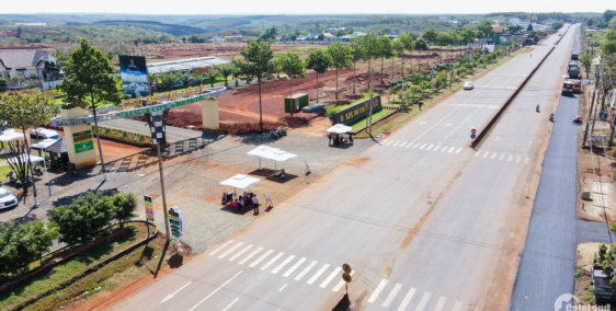 Cần bán lô đất ngay trung tâm Phú Riềng, diện tích 5 x 28. LH 0393 760 544