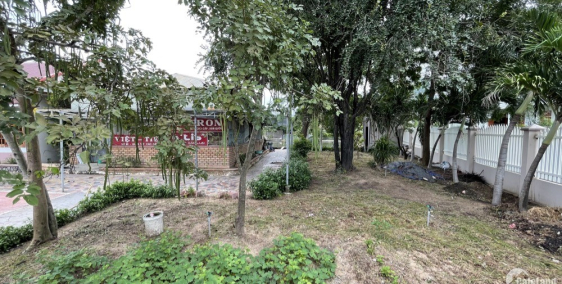 cho thuê Mặt bằng nằm ngay mặt tiền đường Quốc Lộ, gần chợ, khu dân cư.