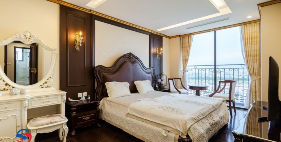 Bán căn 3PN 87m2 ở HC Golden City tầng 8 giá 4,4 tỷ. BC Đông Bắc, quà 100 triệu.