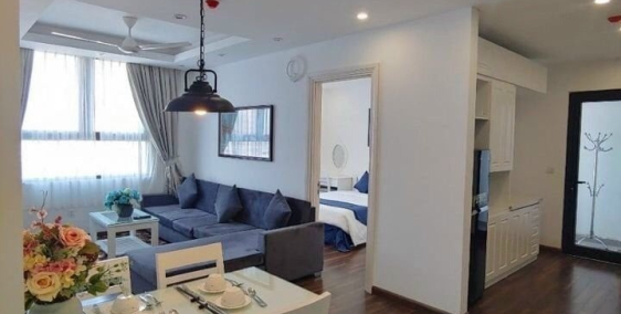 Bán căn 2PN 73m2 giá 2,3 tỷ, thiết kế kiểu khách sạn cao cấp, full nội thất.