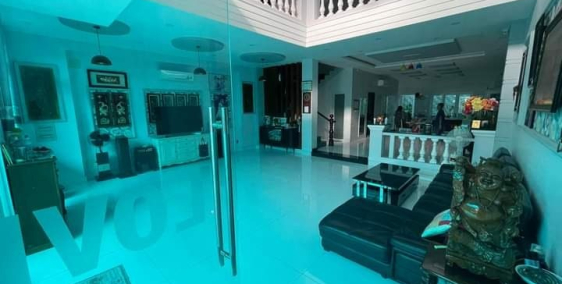 CẦN BÁN BIỆT THỰ KHU NAM LONG QUẬN 7 CHÍNH CHỦ