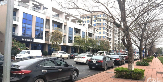 Bán nhà 4 tầng tại khu công nghiệp Yên Phong