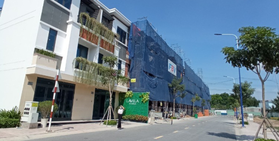 Nhà phố Bình Chuẩn - nhà phố độc tôn, NH hỗ trợ lên đến 70%!