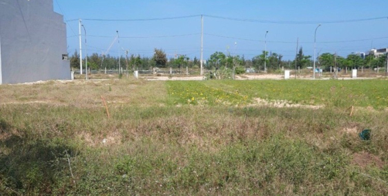 Bán đất mặt tiền Hùng Vương kề bên SHOPHOUSE 5 Sao Regal Maison