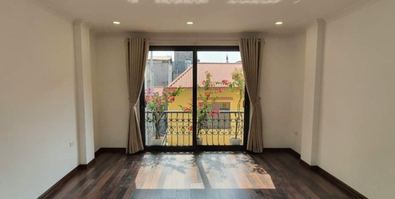 CHÍNH CHỦ BÁN NHÀ – PHỐ VĨNH PHÚC – BA ĐÌNH – NHÀ 5 TẦNG – 2.8tỷ!!!